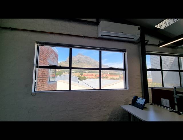 297M² CO-WORKING SPACE FOR SALE IN SALT RIVER